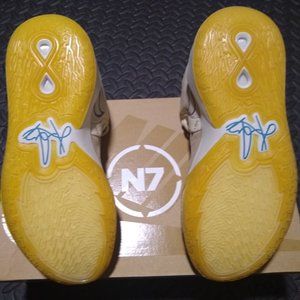 Nike Kyrie 8 Infinity N7